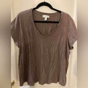Forever 21 short sleeve v neck t shirt, brown, size 3XL